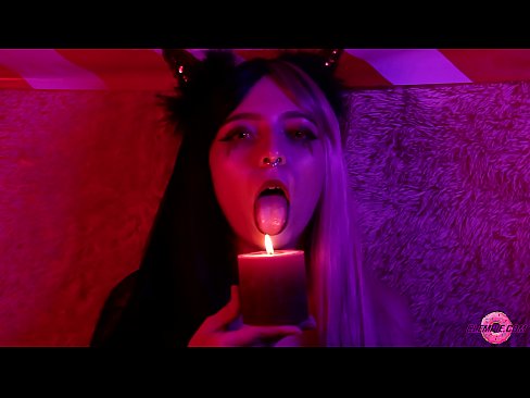 ❤️ Blowjob paiseanta ó Sexy Succubus le Comhlíonadh Béil ️❌  Porn na Rúise  linn