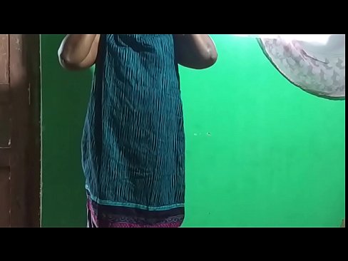❤️ Úsáideann Mamaí Arbhar Indiach. ️❌  Porn na Rúise  linn